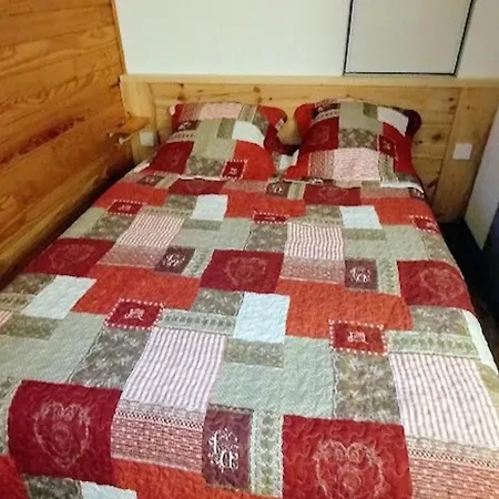 1800 Ecrin Des Neiges Apartment